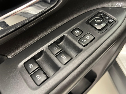 Mitsubishi Outlander 2.0 MIVEC GASOLINA HPE AUTOMÁTICO