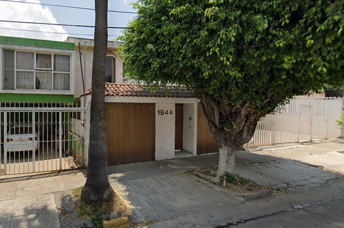 An-remato Casa En Colonia Pinar De La Calma, Rio Bec, Zapopan, Jalisco.