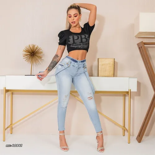 Calça jeans feminina com suspensório 2025
