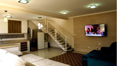 Imagem 1 de 5 de Lindo Sobrado C/ 5 Dormitórios No Jd. Hollywood São Bernardo