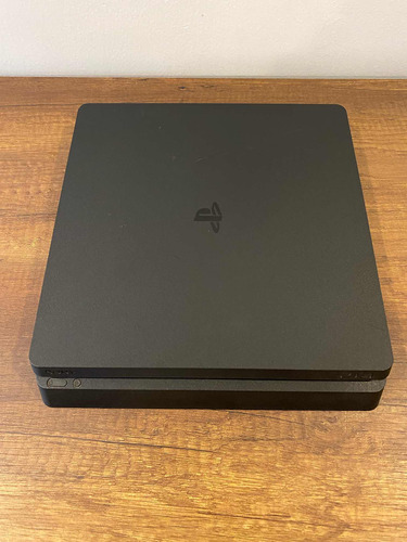 Ps4 Slim 1tb Play Station 4 + 2 Controles Ram 8gb