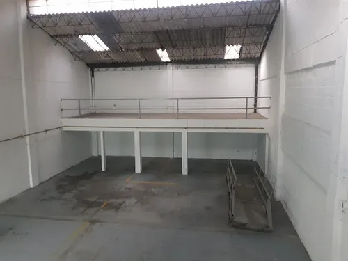 Bodegas En Arriendo La Mayorista 743-7675