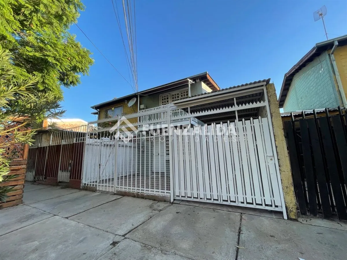 Imagen 2 de 25 de Casa En Venta De 3 Dorm. En Pudahuel