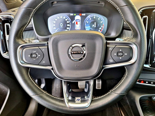 Volvo XC40 2.0 T5 GASOLINA R-DESIGN AWD GEARTRONIC