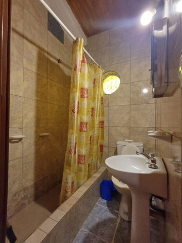 Cabañas Termales/ Departamentos Céntricos