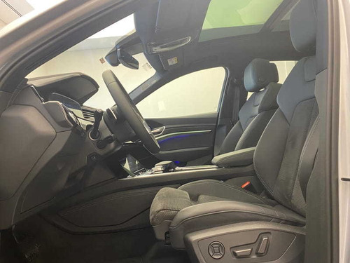 Audi E-tron Sportback Perfomace Black