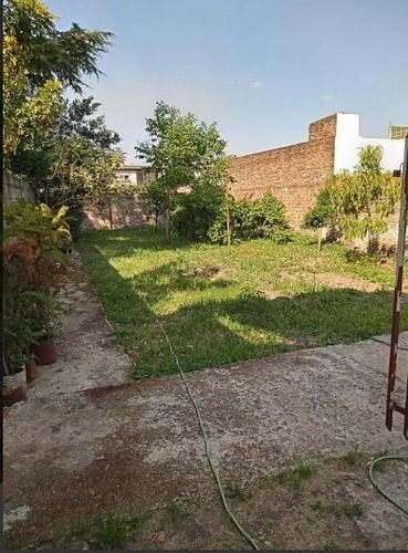 Imagen 1 de 7 de Casa - Villa Luzuriaga