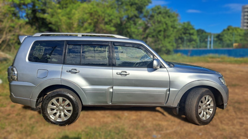 Mitsubishi Pajero Full 3.2 Hpe Aut. 5p