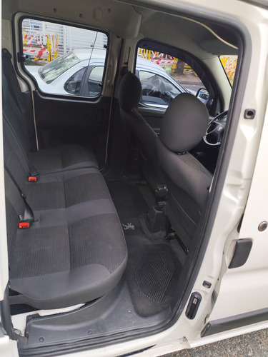 Peugeot Partner 1.6 Hdi Confort 5as