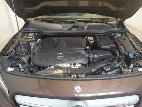 Imagen 8 de 8 de Mercedes Benz Gla 250