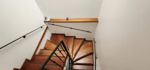 Casa Con Su 2piso Totalmente Terminado En Madera