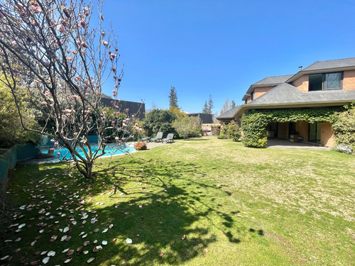 Los Nogales, Impecable Casa, Norte, Amplios Espacios, 7d 6b