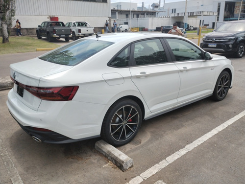 Volkswagen Vento 2.0 Tsi Gli 211cv App Connect