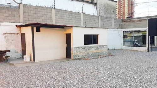 Imagen 4 de 14 de Terreno En Alquiler Carrera 25 / 39 Y 40 Barquisimeto