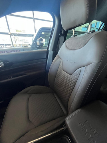 Jeep Commander Overland 2.0 T 272hp 4x4