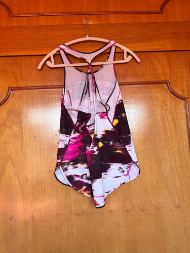 Playera Deportiva Tank Lululemon Multicolor Talla 6 (Usado)