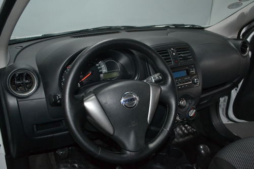 Nissan March 1.6 Active Pure Drive M/t 2019 - Imolaautos