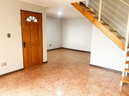 Se Vende Casa Con Amplio Terreno En Galilea Curicó