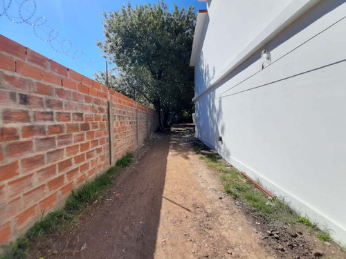 Imagen 4 de 13 de Casa En Venta En Ituzaingo Norte