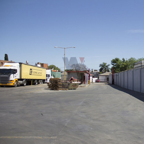 Galpon De 2700m2, Excelente Ubicacion Zonif: Industrial