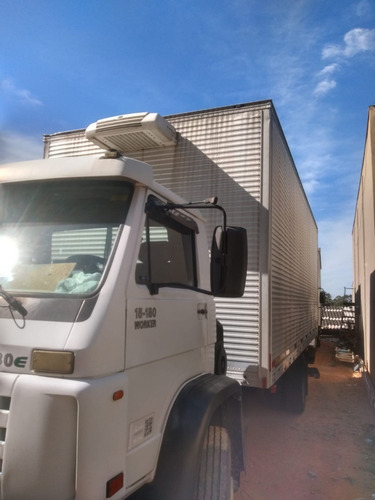 Imagem 13 de 14 de Vw 15180 Worker Refrigerado