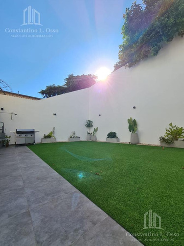 Imagen 4 de 17 de Excelente 2 Ambientes Con Amplio Patio En Venta C/ Cochera - Lomas De Zamora