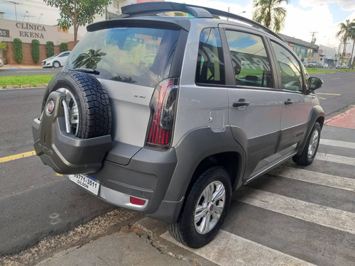 Fiat Idea 1.8 Mpi Adventure 16v Flex 4p Automatizado