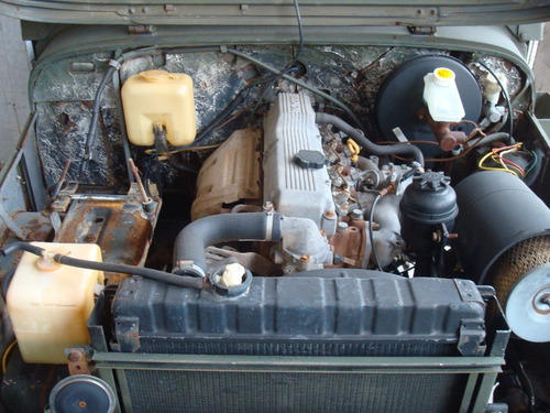 Imagem 7 de 15 de Jipe Militar Toyota Xingu Ano 98 Diesel Para Reforma Geral