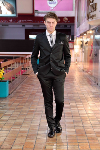 Imagen 1 de 5 de Trajes Satinado Alto Brillo Negro