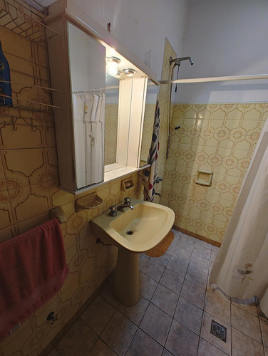 Casa En Venta En G. Catan