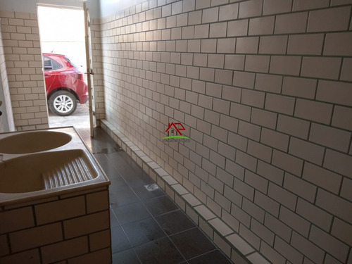 Imagem 16 de 17 de Ótima Casa De 03 Quartos E 03 Vagas No Santa Mônica! - 2635