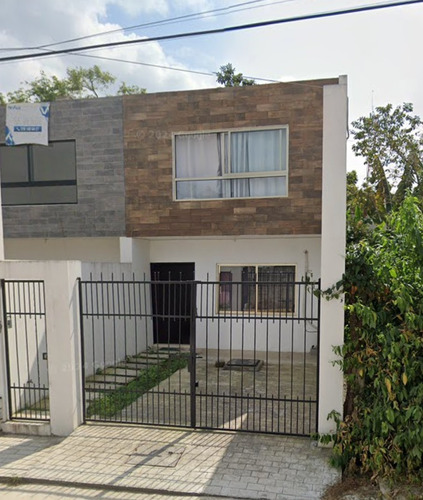 Casa A 5 M Inutos De Centro Comercial