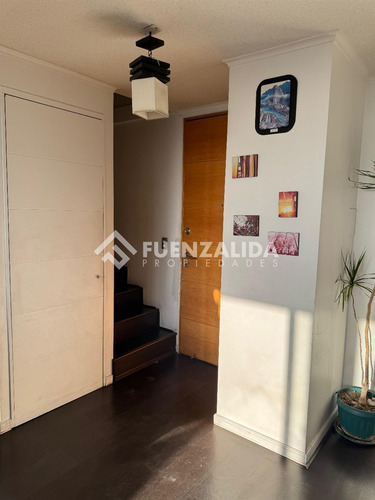 Duplex En Venta De 2 Dorm. En Ñuñoa