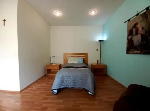Oportunidad De Inversión - Casa En Fraccionamiento Torrecillas Metepec-crg