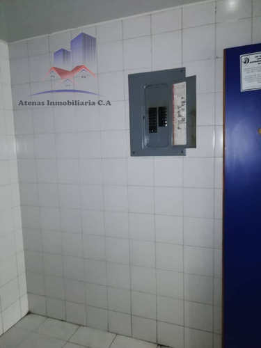 Atenas Inmobiliaria, C.a. Vende Local Comercial, Cc Ciudad Puenta Real, Nueva Barcelona Edo. Anzoategui-venezuela