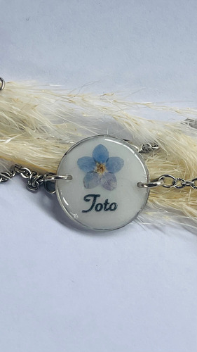 Dije Conmemorativo De Pelito Foto Mascota Y Flor Color A Eleccion