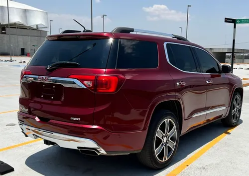 GMC Acadia 3.7 Denali At