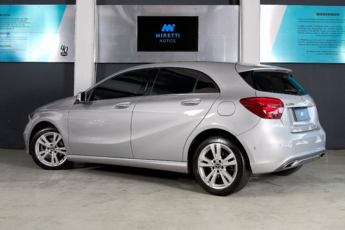 Imagen 6 de 14 de Mercedes-benz Clase A 1.6 A200 Urban 156cv 2018