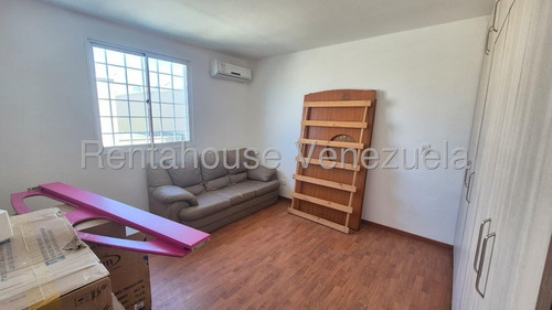 Estefani Salon Vende Casa En Ciudad Roca-lara-25-9282