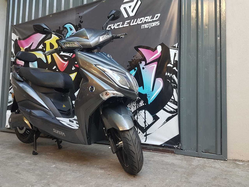 Imagen 9 de 25 de Sunra Hawk Litio 3000w Al 27/3 Cycle World Motors