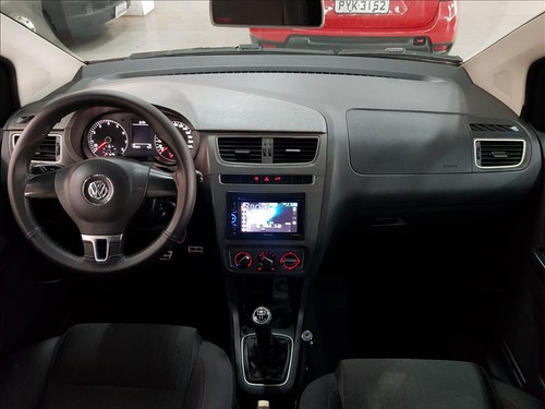 Imagem 3 de 8 de Volkswagen Crossfox 1.6 Mi