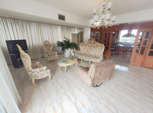 Imagen 12 de 30 de && Penthouse En Venta Al Este De Barquisimeto Lara Rah 23-23690 //invierta Seguro Con Rentahouse//