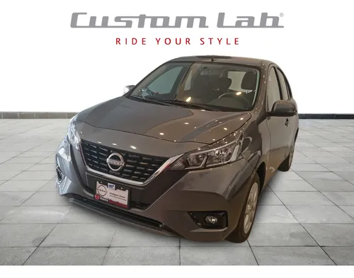 Nissan March 5p Advance L4/1.6 Aut