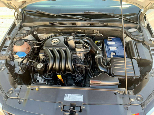 Volkswagen Jetta 2.0 Trendline