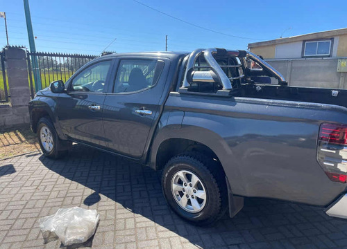 Arriendo Mensuales Camioneta Año 2022