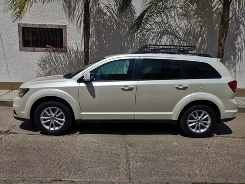Imagen 2 de 2 de Dodge Journey 2018 2.4 Sxt 7 Pasajeros At
