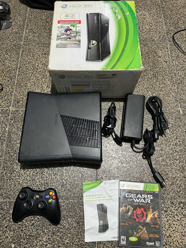 Xbox 360 Slim De 4gb En Caja Con Gears Of War 1 Y 2