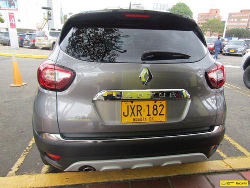 Imagen 6 de 14 de Renault Captur Version Full Equipo