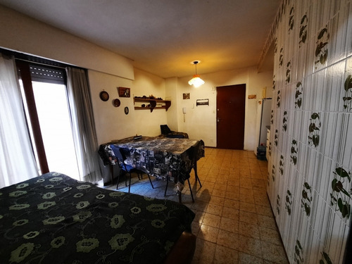 Imagen 6 de 11 de Departamento 2 Ambientes A 1 Cuadra Del Mar En San Bernardo