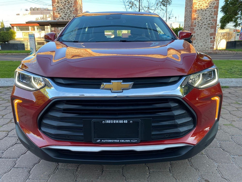 Imagen 13 de 15 de Chevrolet Tracker 2021 Color Vino Premier At Dakkar Autos